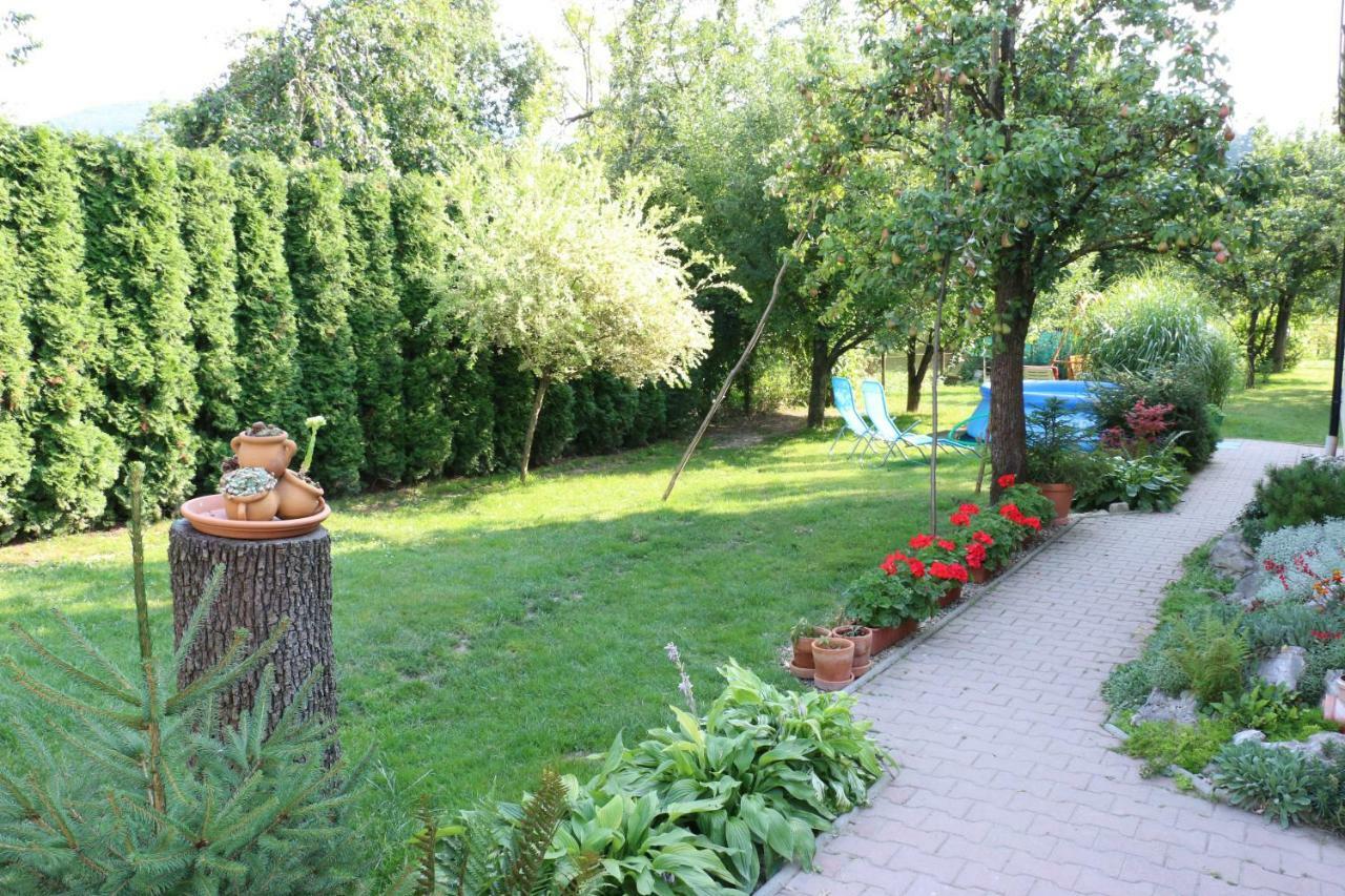 Privat Cerenica Apartment Belusa Exterior photo